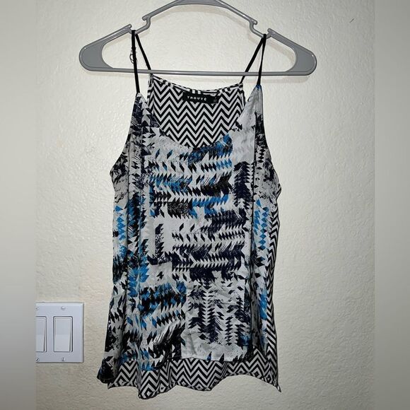 TROUVÉ TOP- size Small - Picture 1 of 2